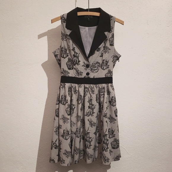 Sourpuss Love Crafty June Dress monster Halloween size small rockabilly - Picture 2 of 7